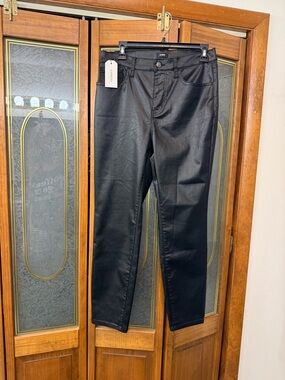 Ladies EXPRESS Black Coated Jeans, BRAND NEW
